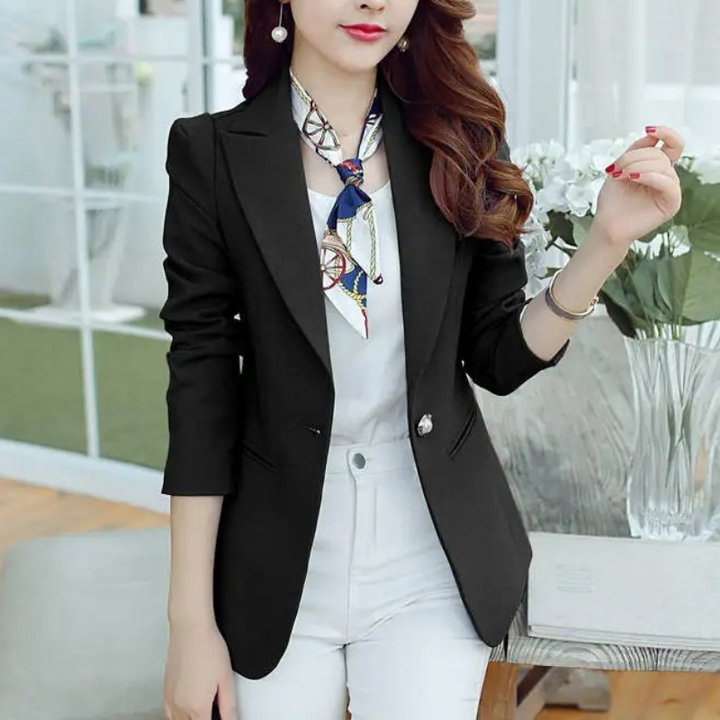 Elegant women's blazer with ankle button fastening