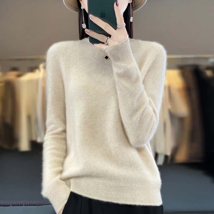 Stylish cashmere jumper for women