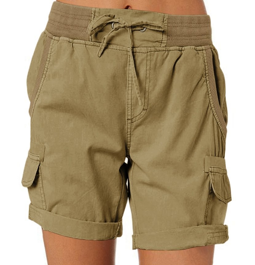 Elegant shorts with high waist