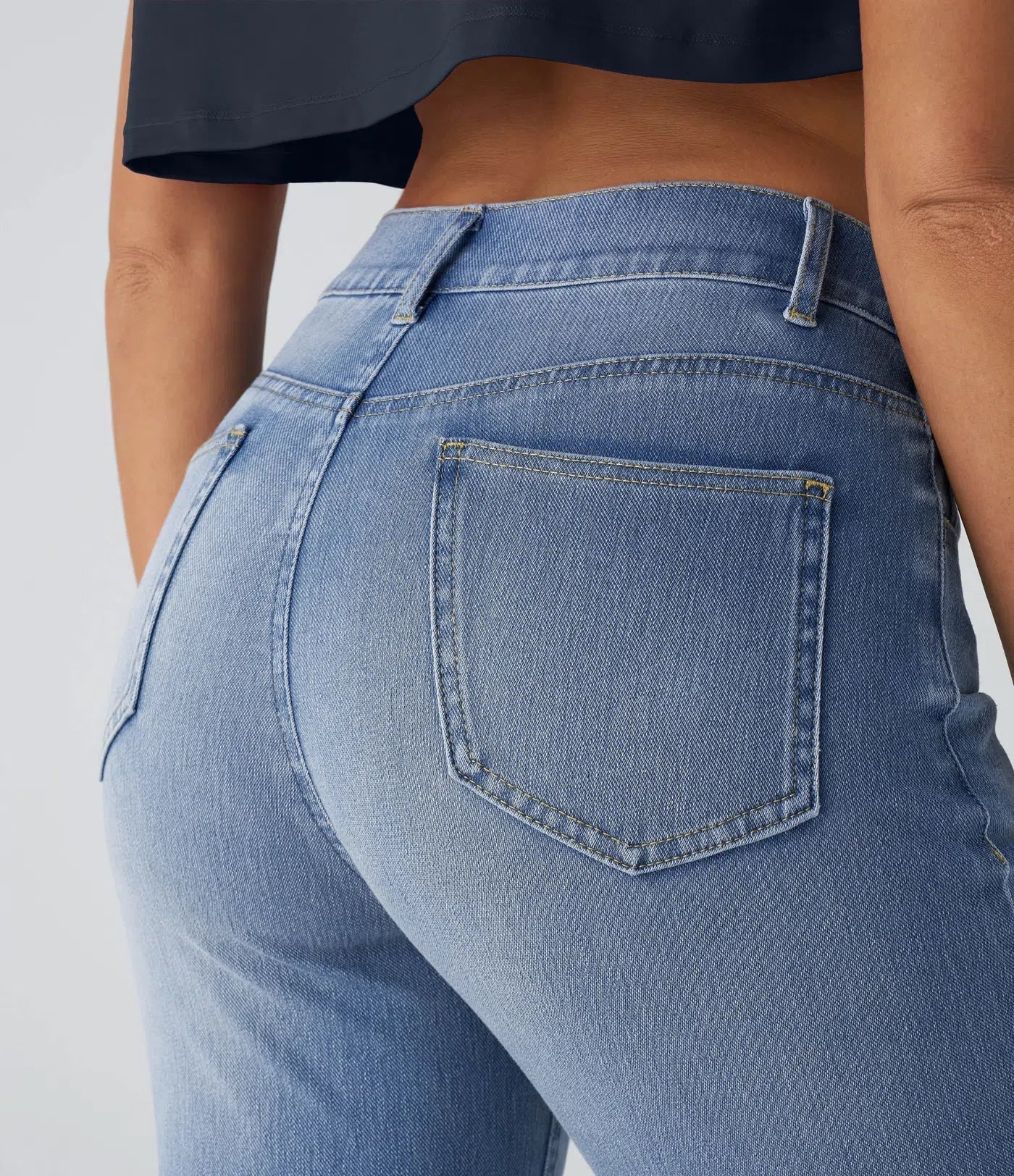 Women's - Elastic Trousers - Stretchy Fabric - Versatile Everyday Wear for All Occasions