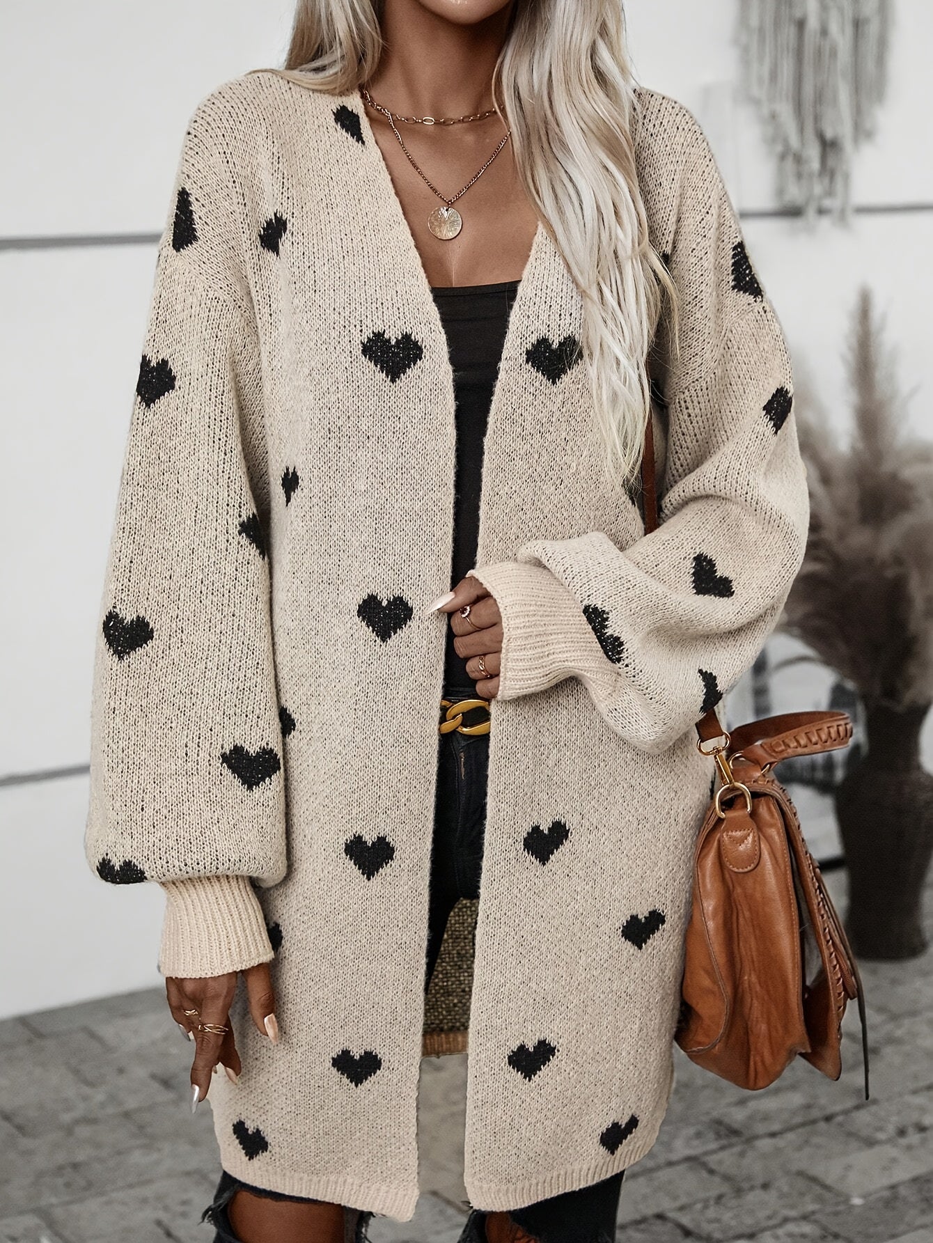 Women's - Heart Pattern Cardigan - Long Sleeve Style