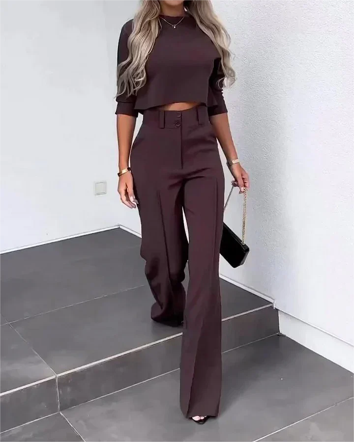 Fashionable two-piece set with half sleeves