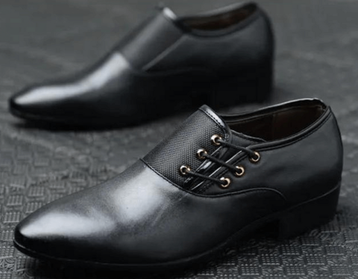 Breathable leather shoes for men