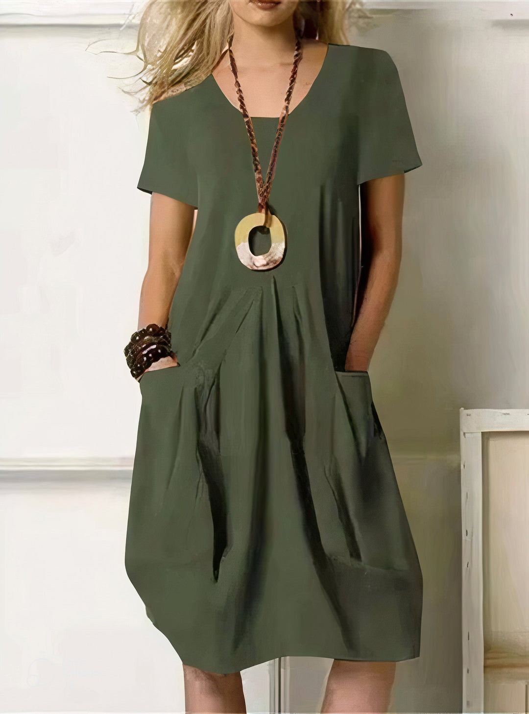 Women's - Casual Loose Fit Short Sleeve Dress with Pockets