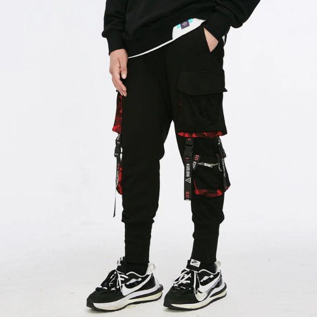 Streetwear jogging trousers with utility straps