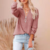 Fashionable 3/4 shirt with V-neck