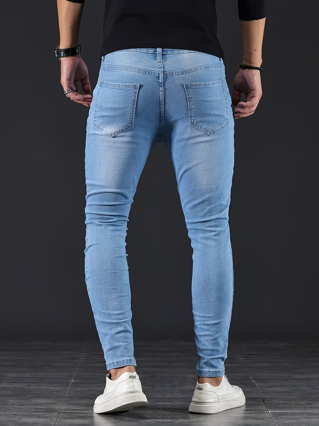 Men's denim jeans