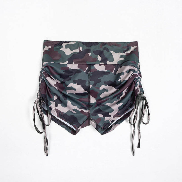 Camouflage slim shorts