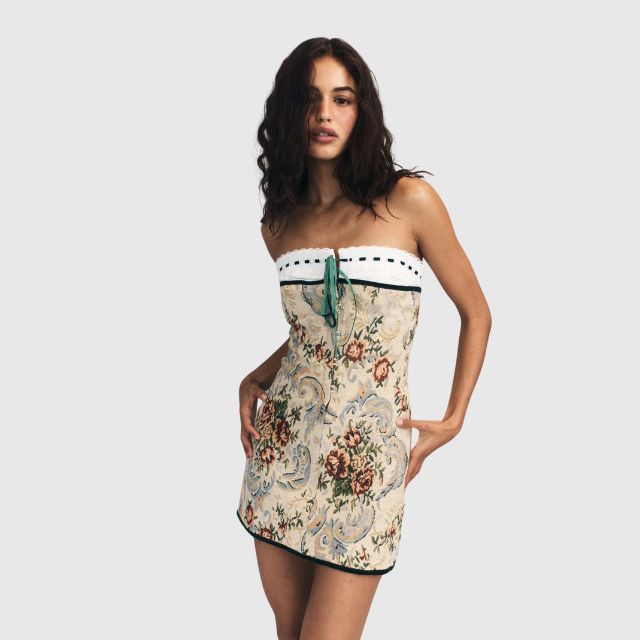 Strapless mini dress with vintage tapestry pattern