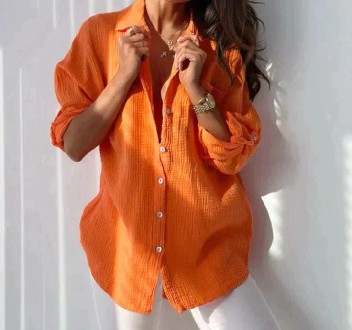 Women's - Casual blouse - Lightweight and Comfortable - Perfect for Warmer Days