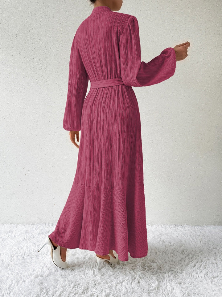 Women's - Elegant Long Sleeve Dress - Stylish Design - Perfect for Any Occasion - Women's Fashion
