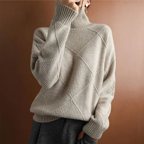 Jumper-with-warming-collar