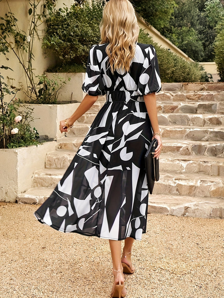Women's - Feminine Summer Dress - Fitted, Long, V-neck, Printed, Airy - Perfect for Warm Weather Style