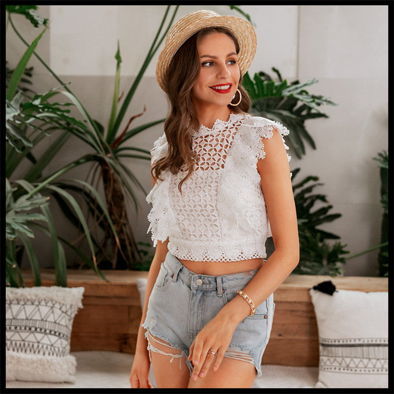 Trendy ladies lace blouse without sleeves in white