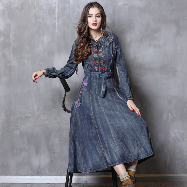 Opulent denim dress with belt