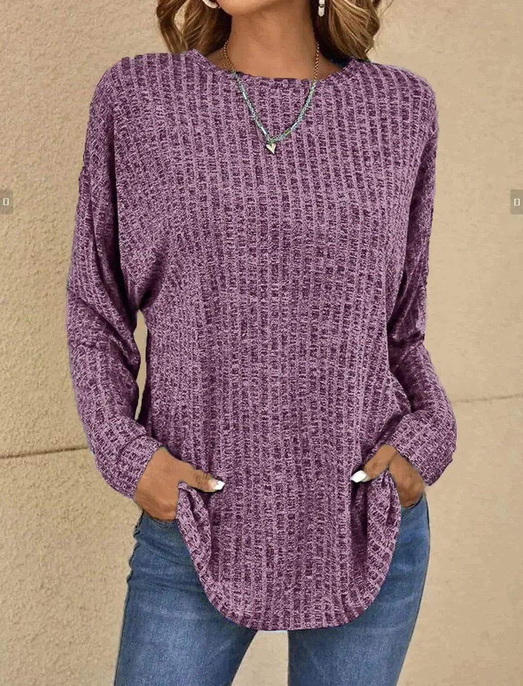 Casual sweatshirt with texture