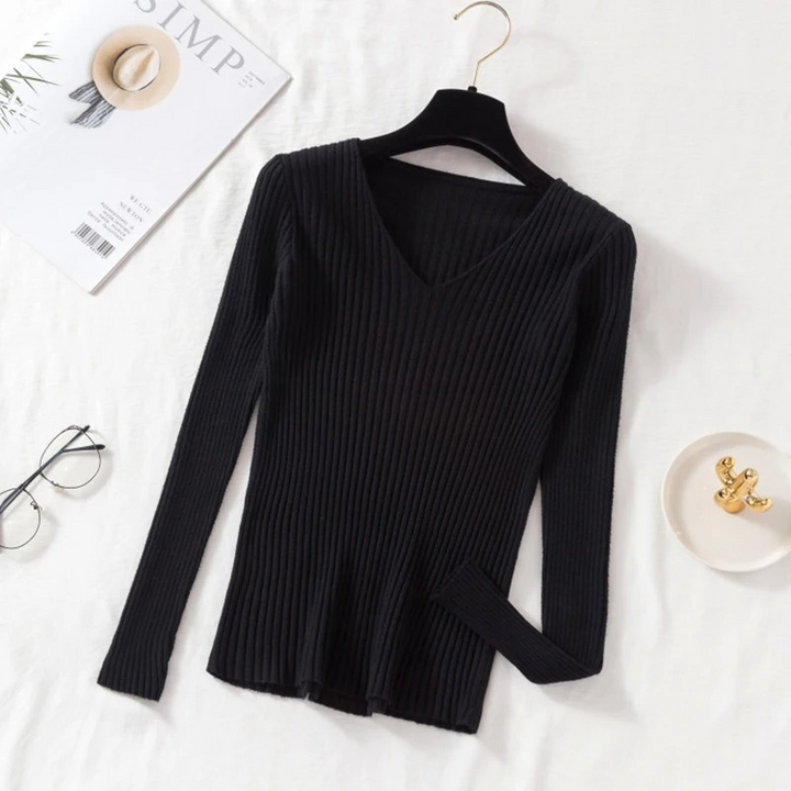 Slim-fit jumper with ribbed V-neckline for a chic look