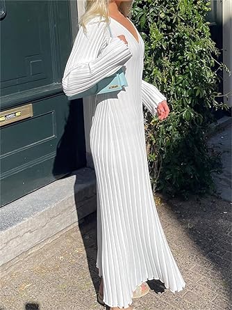 Midi dress with long sleeves