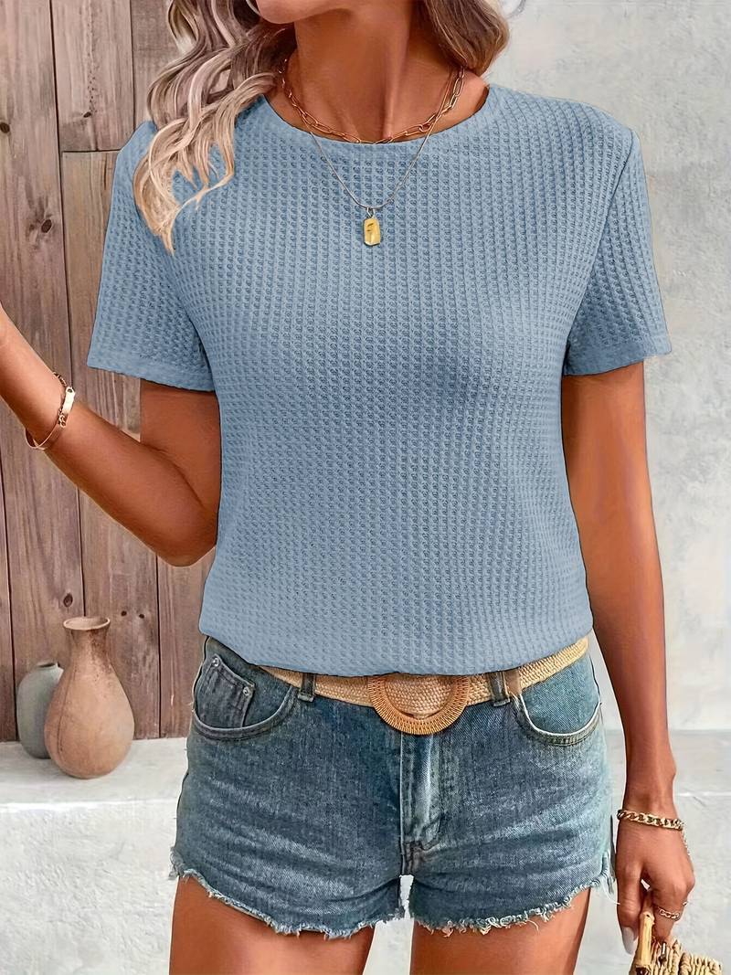 T-shirt with contrasting lace and round neckline