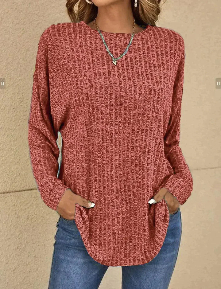 Relaxed jumper with texture