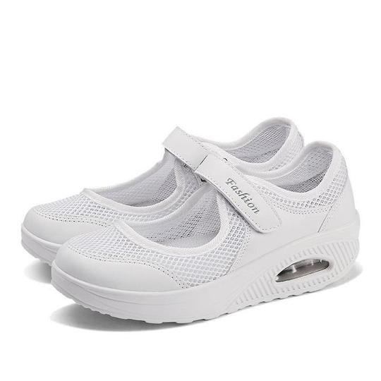 Amelia™ | Lightweight, breathable and elasticated women's hiking shoes