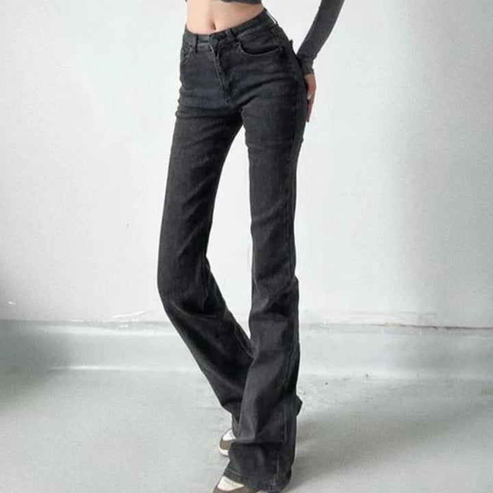 High-waisted jeans with heart fringes