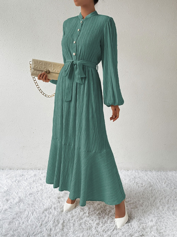 Women's - Elegant Long Sleeve Dress - Stylish Design - Perfect for Any Occasion - Women's Fashion
