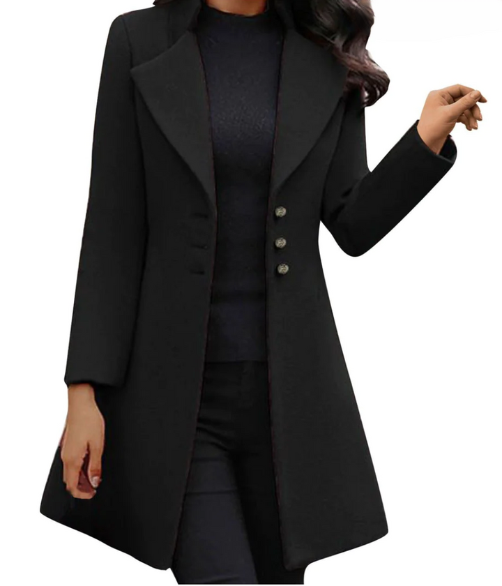 Italian woollen coat with long sleeves