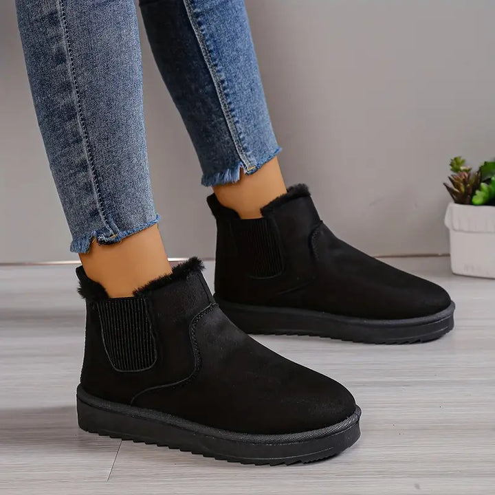 Elegant winter boots