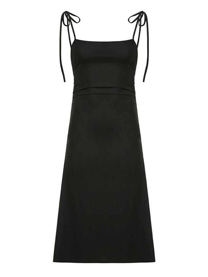 Flattering midi dress with gathered back and open shoulders