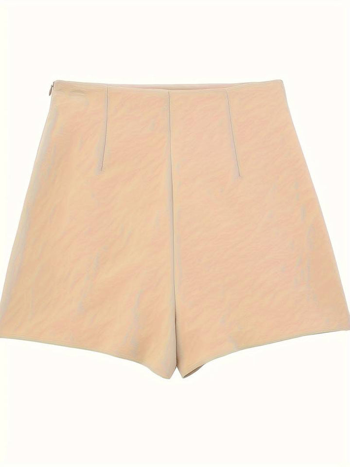 Beige Shorts With Sewn Buttons For Sunny Days