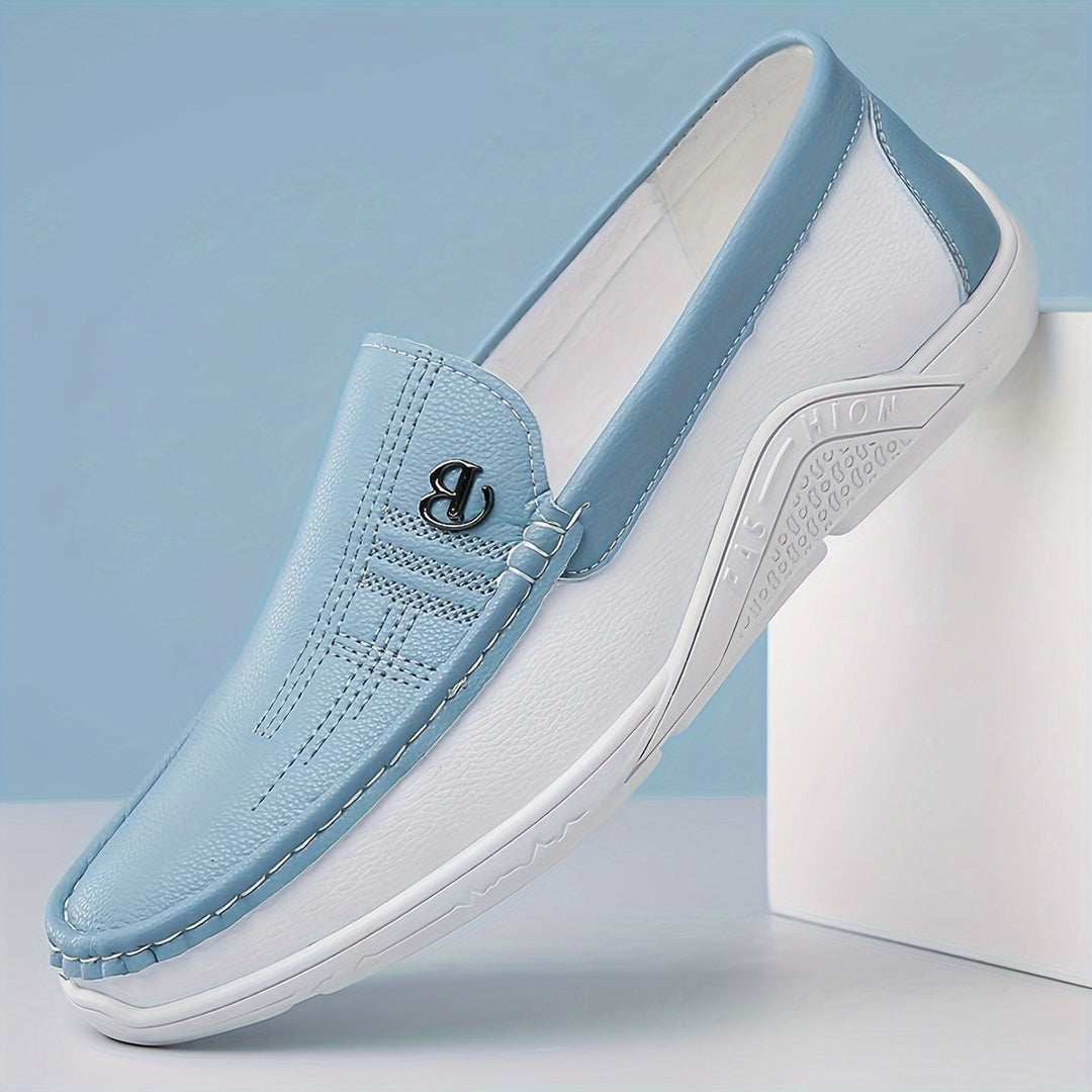 Men's - Slip-On Shoes - Comfortable Non-Slip Loafers with Colour Block Design - Perfect Everyday Footwear