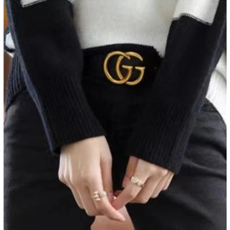 Trendy ladies jumper