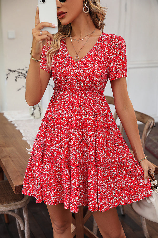 Dress with floral print, V-neckline and ruffles