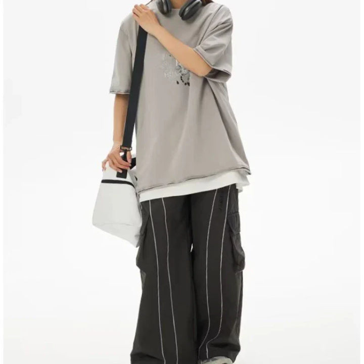 Wide trousers with contrast stitching