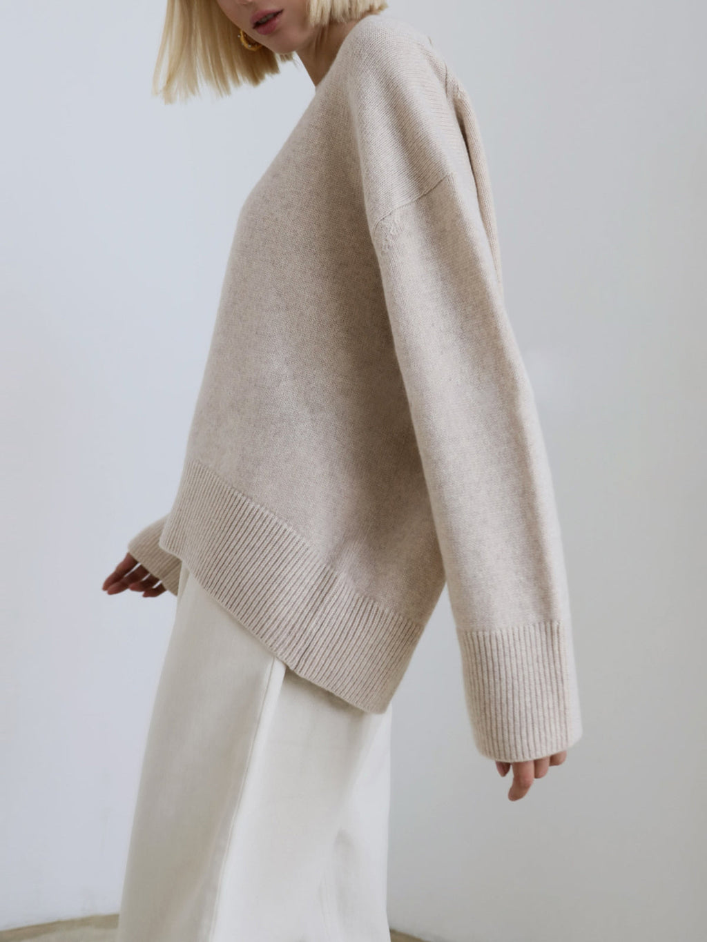 Women's - Candyfloss Oversized Sweater - Cosy Knit - Stylish Casual Wear