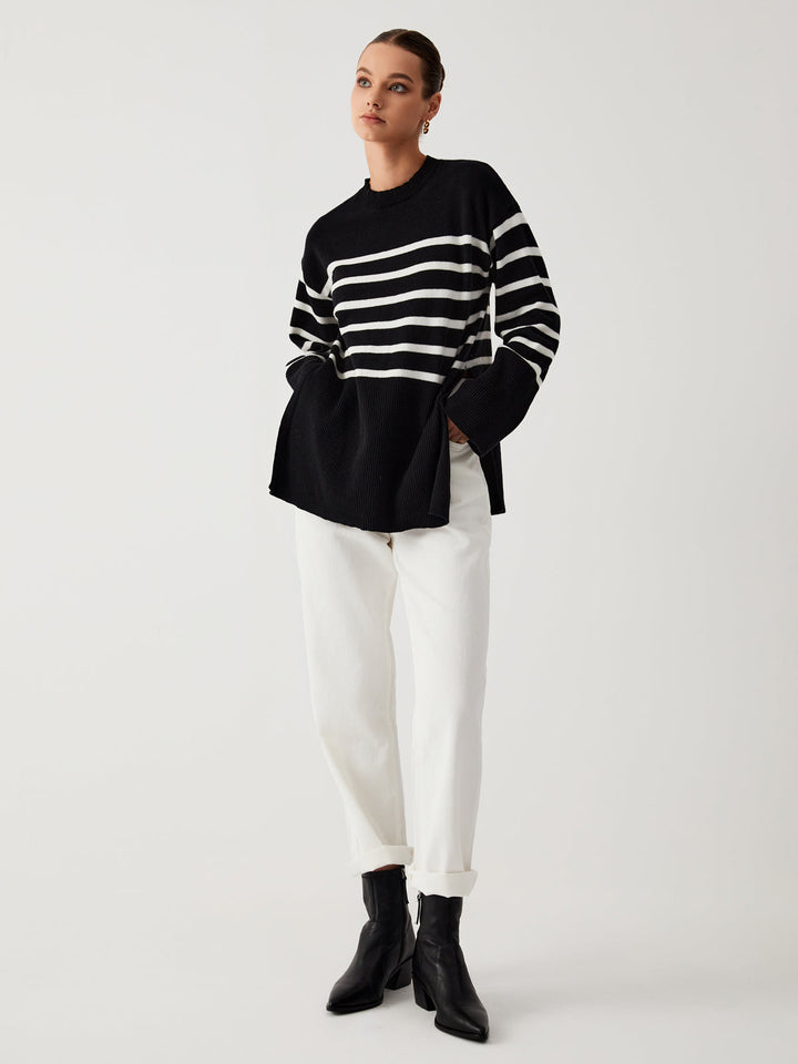 Oversized jumper with stripes