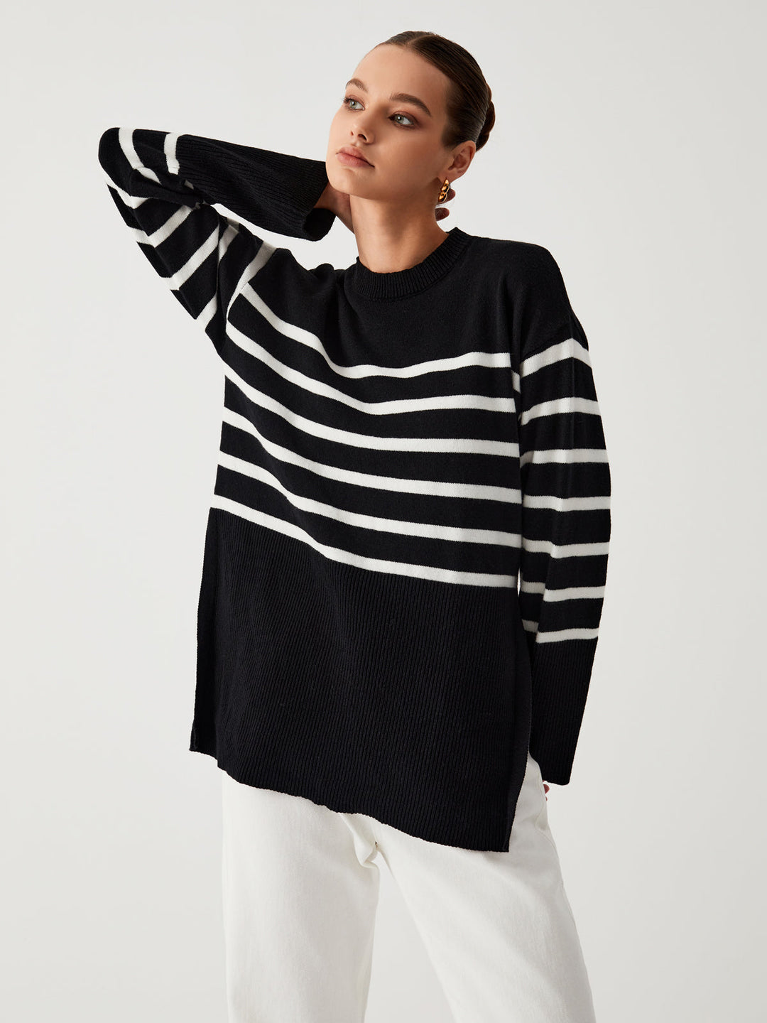 Oversized jumper with stripes