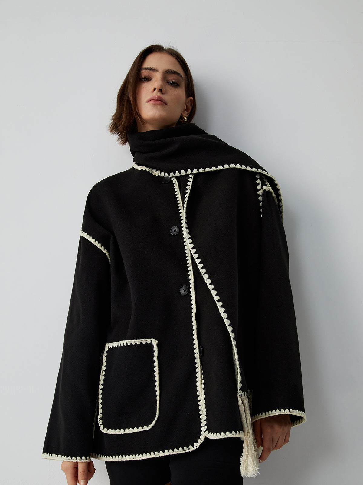 Women's - Contrast Trim Jack/Jersey with Scarf - Stylish & Versatile Layering Piece