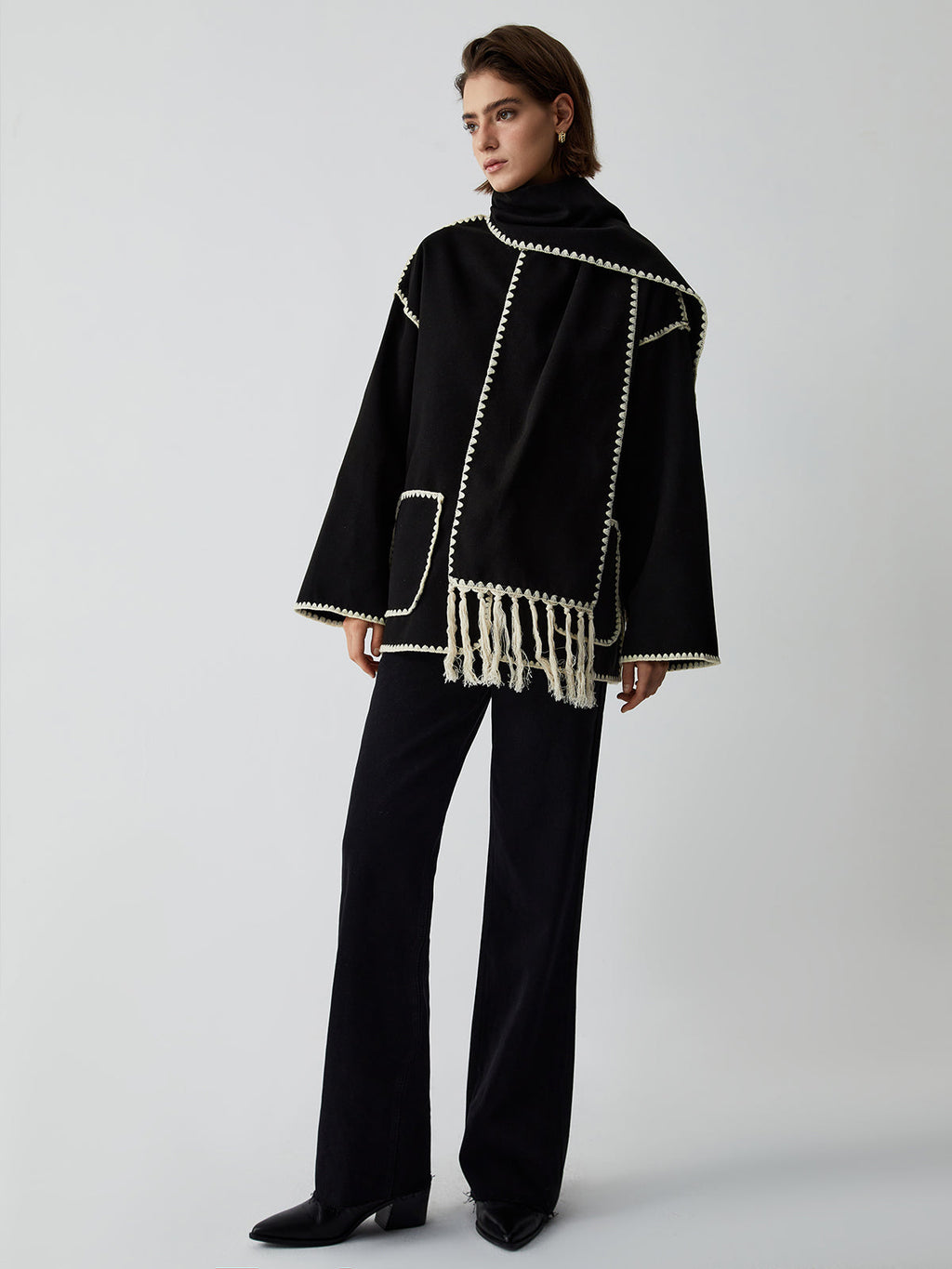 Women's - Contrast Trim Jack/Jersey with Scarf - Stylish & Versatile Layering Piece