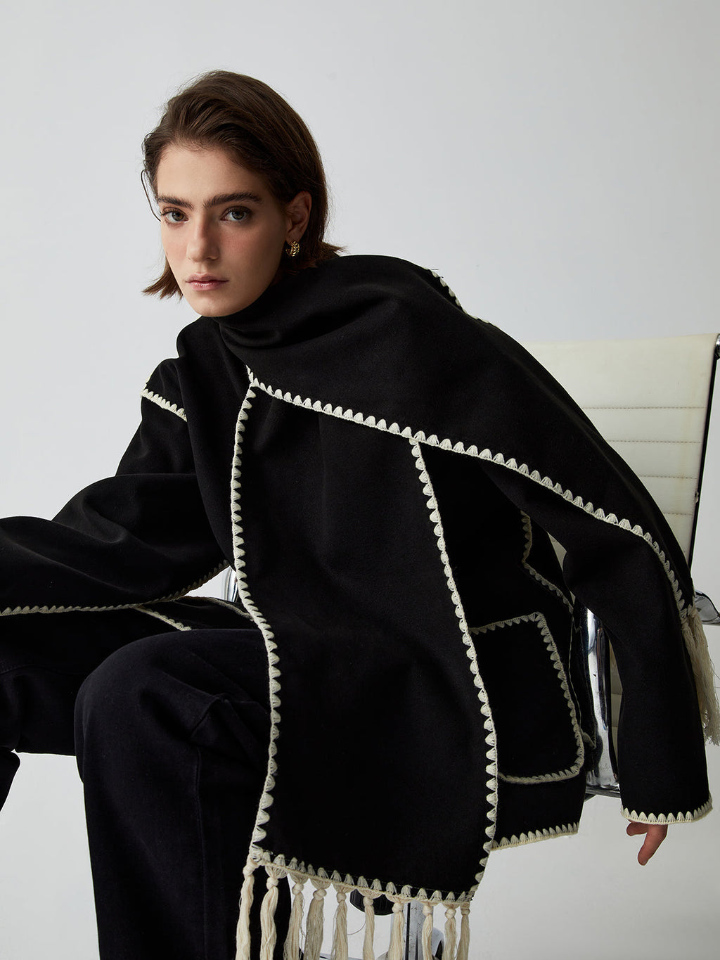 Women's - Contrast Trim Jack/Jersey with Scarf - Stylish & Versatile Layering Piece