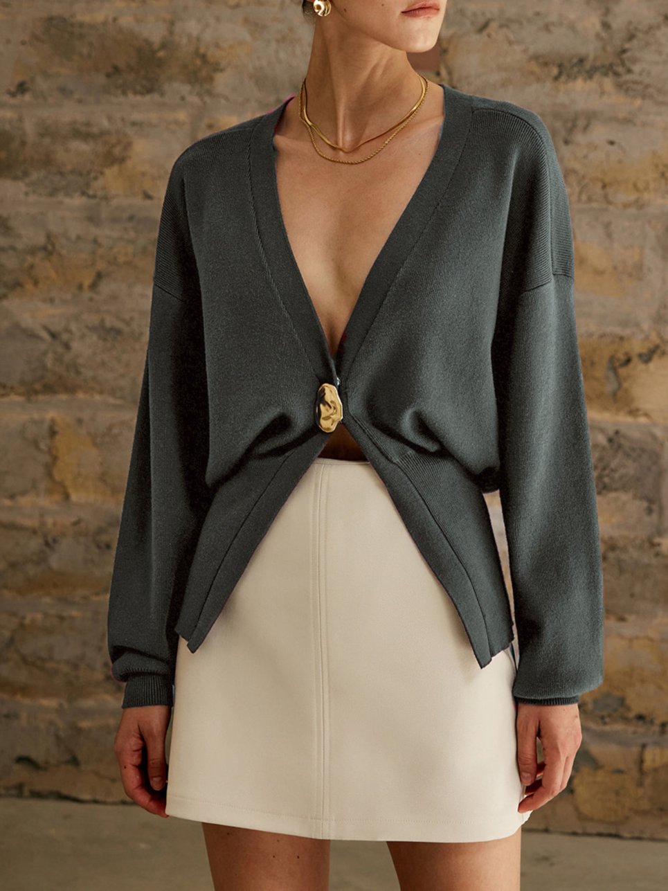 Women's - Elegant Cardigan - Cosy Knit with Button Closure - Stylish Layering Piece
