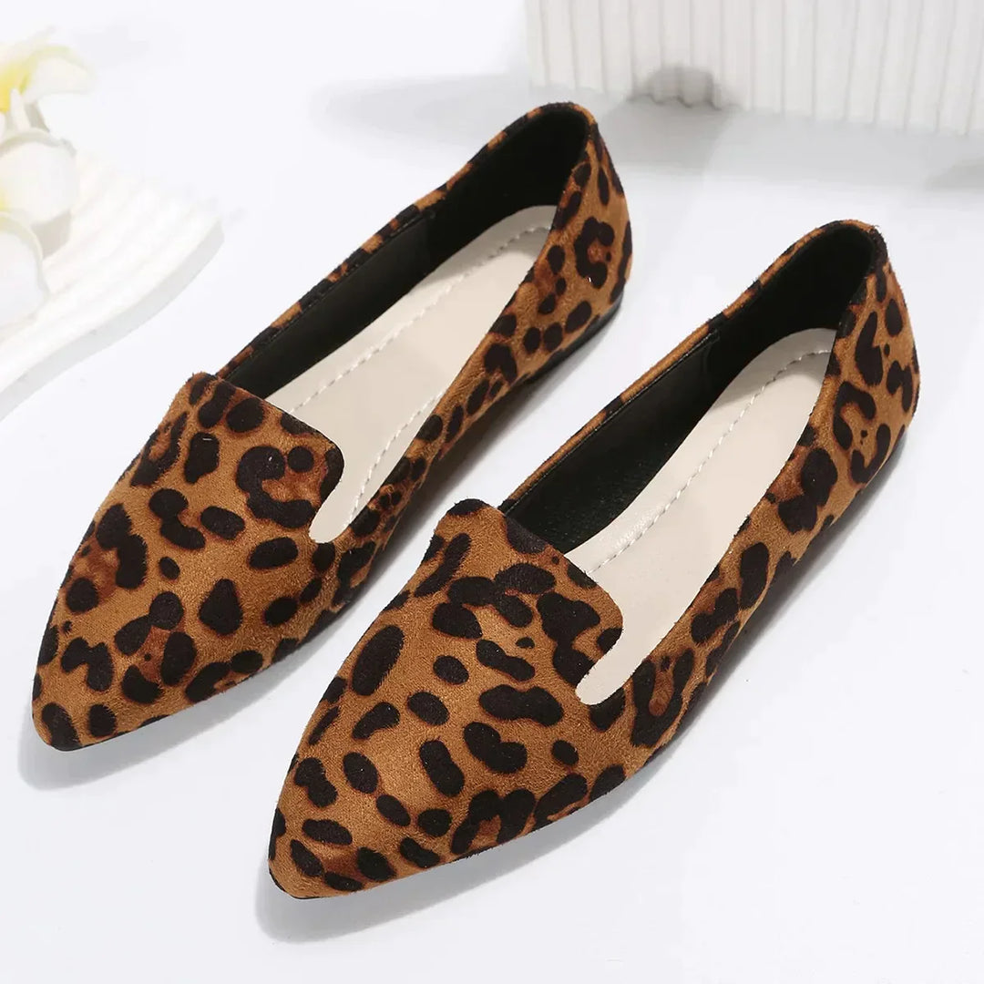 Leopard pointed toe loafers