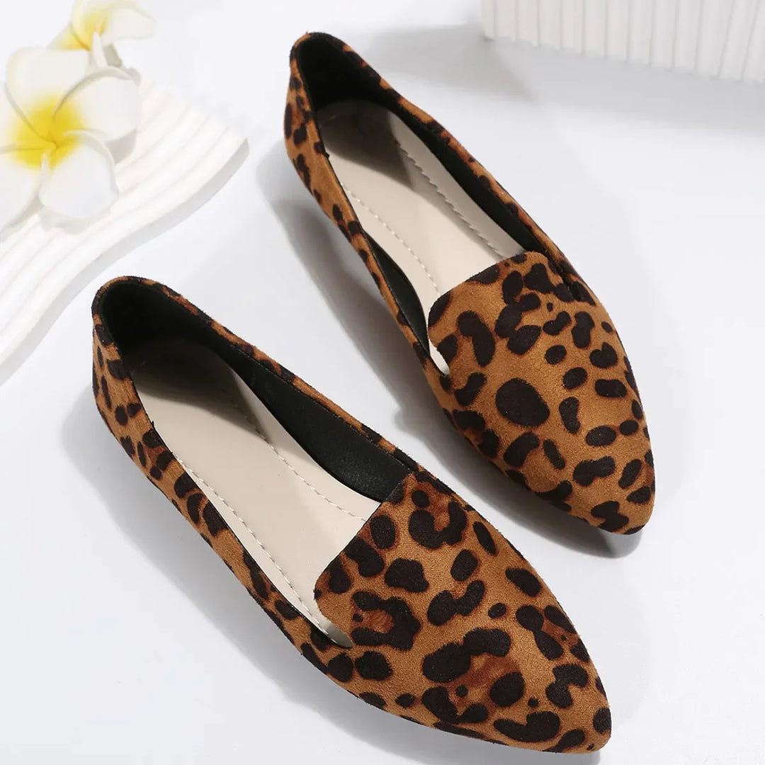 Leopard pointed toe loafers