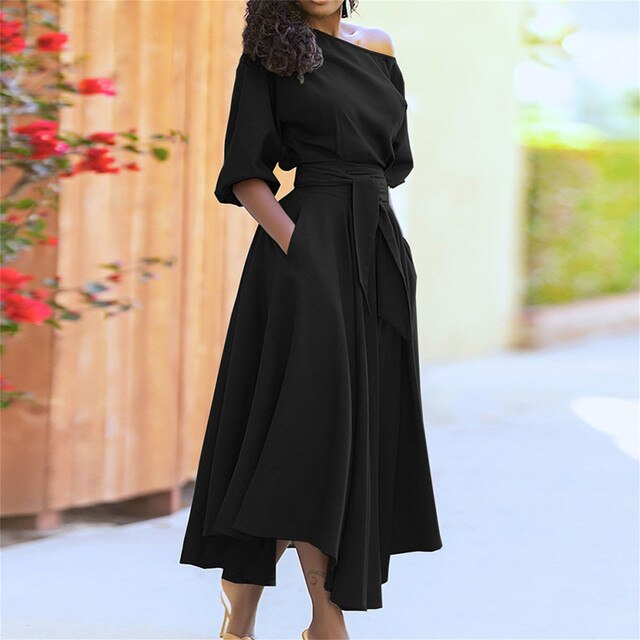 Chic Elegant dress with half sleeves