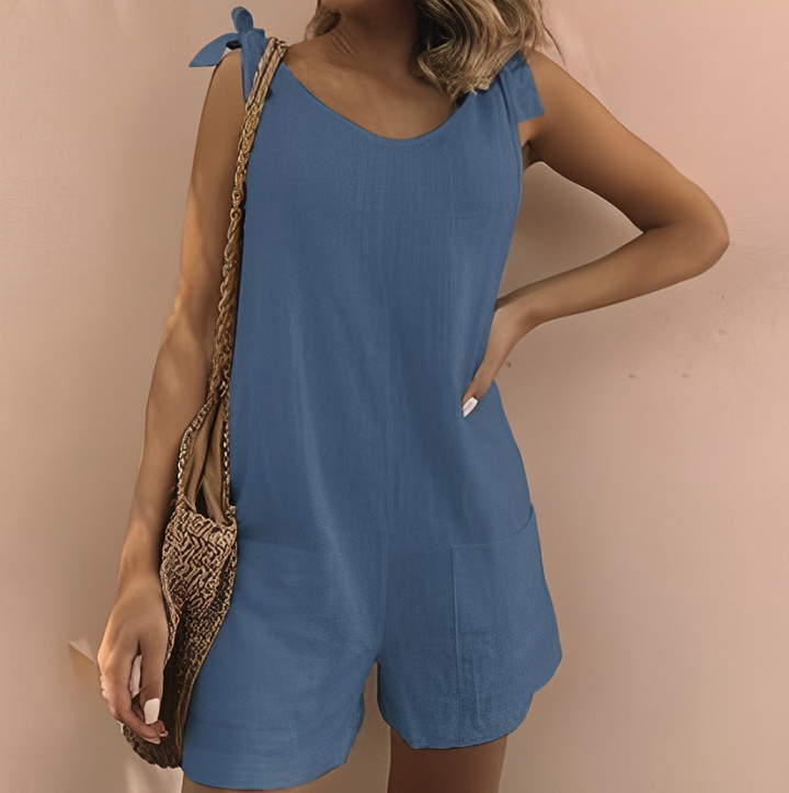 Loose sleeveless pocket jumpsuit