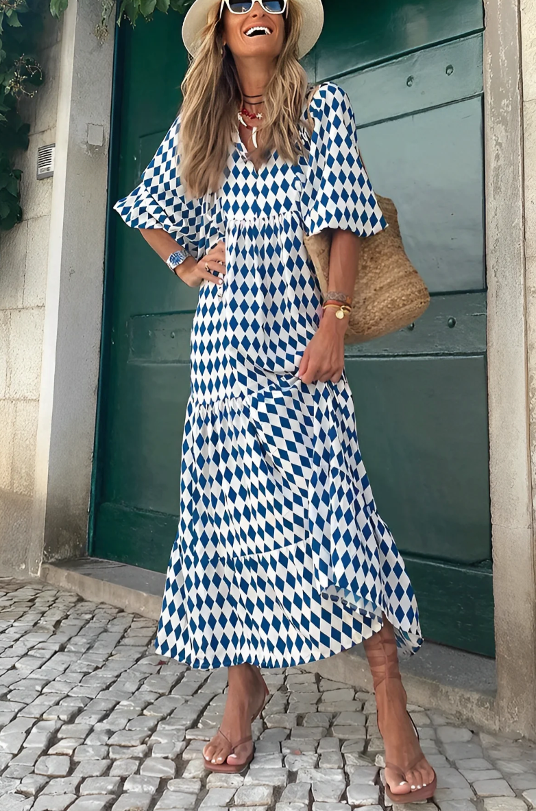 Boho dress with V-neckline