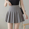 Pleated skirt with high waist