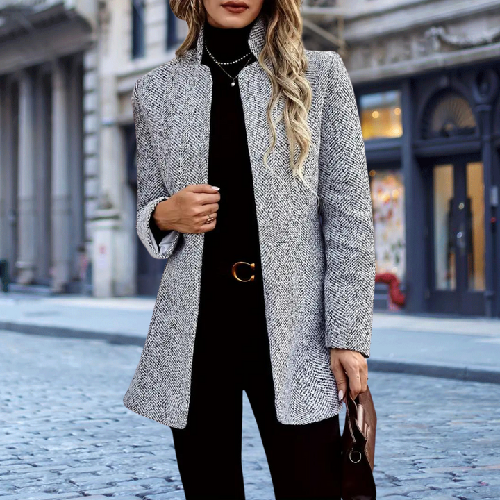 Elegant blazer for women