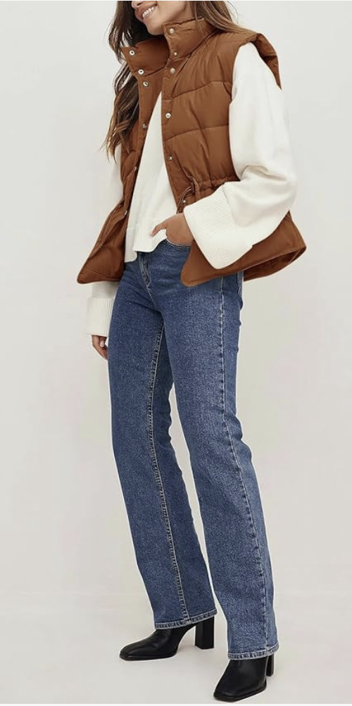 Women's - Sleeveless Gilet - Quilted Fabric - Stylish Lined Waistcoat - Fashionable Outerwear for Every Occasion